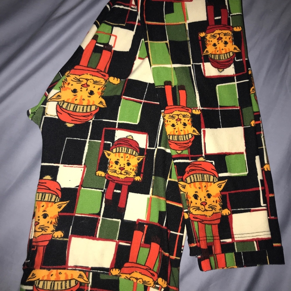 Christmas OS LulaRoe Leggings!